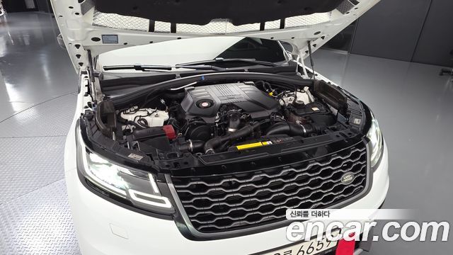 Land Rover Range Rover Velar 3.0 D300 R-Dynamic HSE 2019 — фото 6