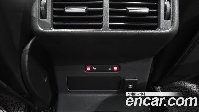Land Rover Range Rover Velar 3.0 D300 R-Dynamic HSE 2019 — фото 19