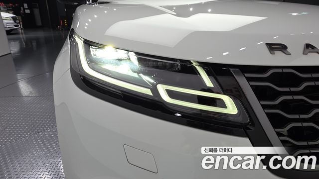 Land Rover Range Rover Velar 3.0 D300 R-Dynamic HSE 2019 — фото 22