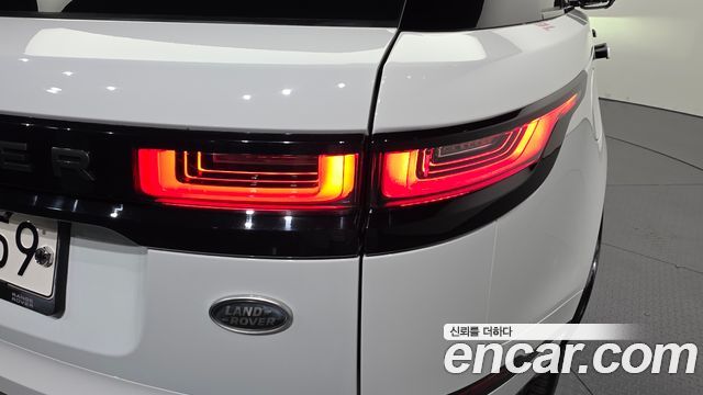 Land Rover Range Rover Velar 3.0 D300 R-Dynamic HSE 2019 — фото 23
