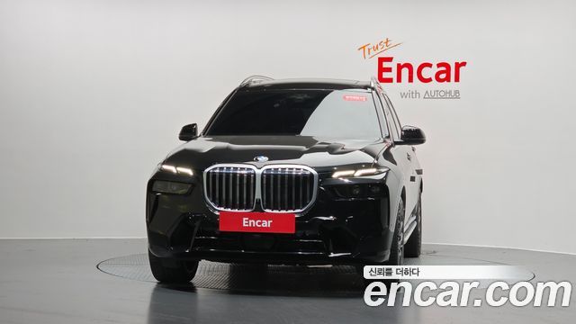 BMW X7 (G07) xDrive 40i M Sport 7STR 2024 — фото 3