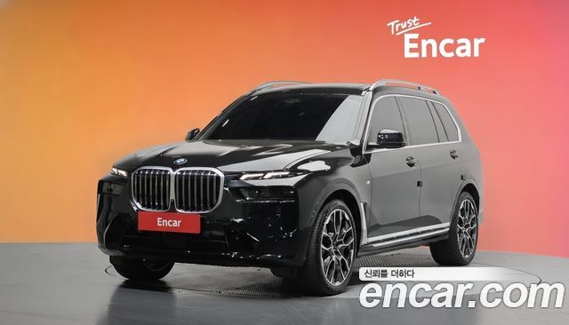BMW X7 (G07) xDrive 40i M Sport 7STR 2024 — фото 1