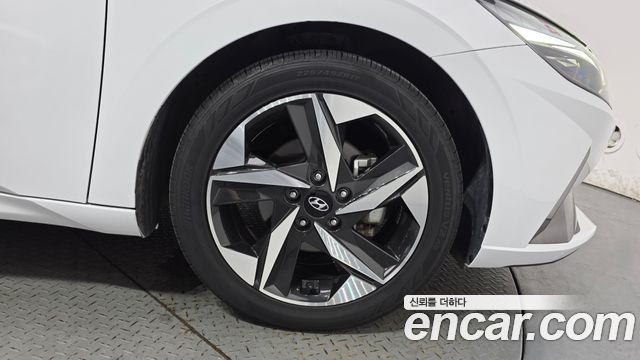 Hyundai Avante (CN7) 1.6 Inspiration 2021 — фото 21