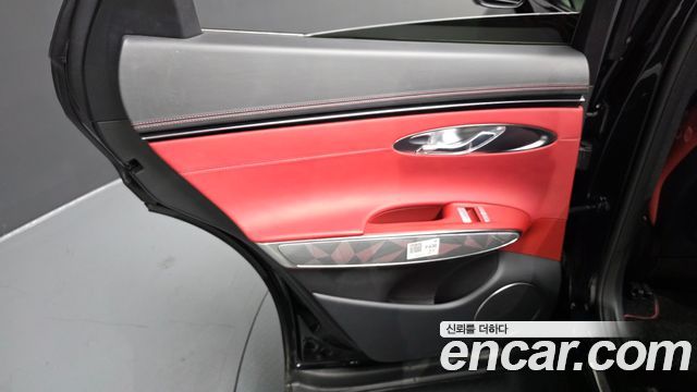 Genesis GV70 2.5T Gasoline AWD 2023 — фото 25