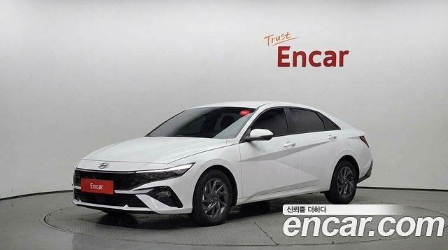 Hyundai Avante (CN7) 1.6 Modern