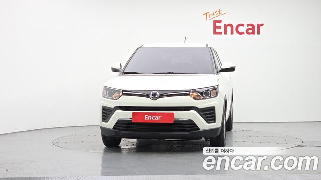 KG Mobility (SsangYong) Very New Tivoli Gasoline 1.5 2WD V1 2021 — фото 3