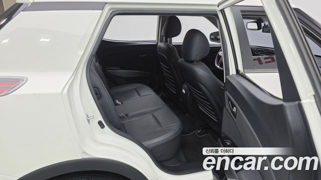 KG Mobility (SsangYong) Very New Tivoli Gasoline 1.5 2WD V1 2021 — фото 11