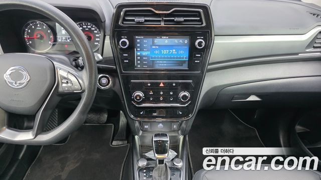 KG Mobility (SsangYong) Very New Tivoli Gasoline 1.5 2WD V1 2021 — фото 14
