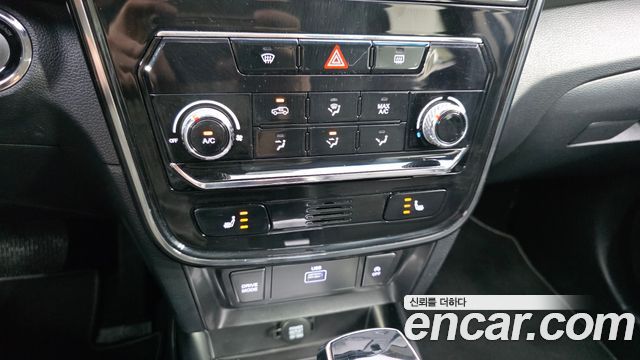 KG Mobility (SsangYong) Very New Tivoli Gasoline 1.5 2WD V1 2021 — фото 16