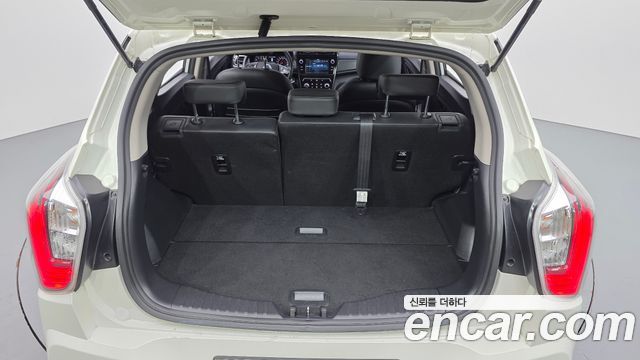 KG Mobility (SsangYong) Very New Tivoli Gasoline 1.5 2WD V1 2021 — фото 20