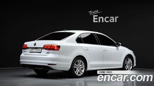 Volkswagen Jetta 2.0 TDI BlueMotion Premium 6th 2015 — фото 2