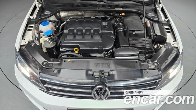 Volkswagen Jetta 2.0 TDI BlueMotion Premium 6th 2015 — фото 6