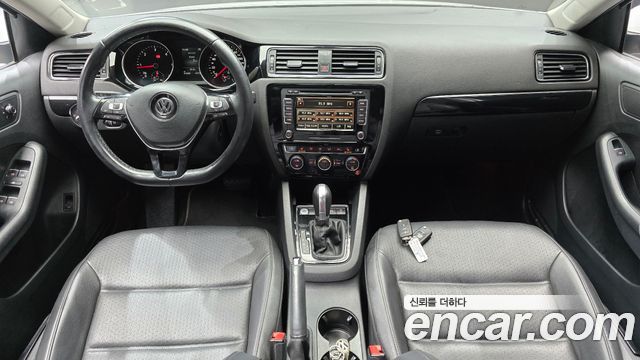 Volkswagen Jetta 2.0 TDI BlueMotion Premium 6th 2015 — фото 7