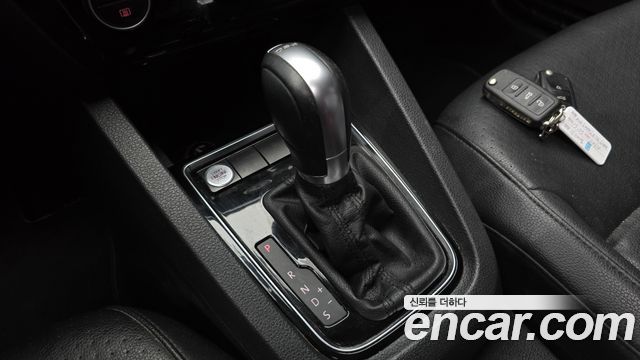 Volkswagen Jetta 2.0 TDI BlueMotion Premium 6th 2015 — фото 9