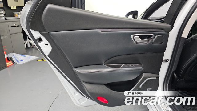 Renault Korea SM6 2.0 GDe LE 2016 — фото 25