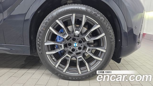 BMW X6 (G06) xDrive40i M Sport 2025 — фото 21