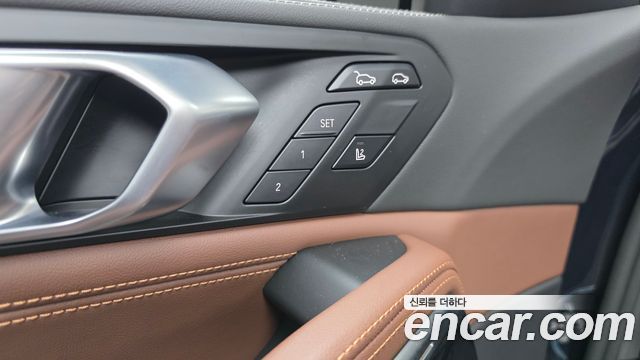 BMW X6 (G06) xDrive40i M Sport 2025 — фото 27