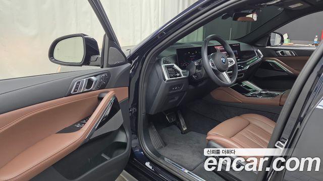 BMW X6 (G06) xDrive40i M Sport 2025 — фото 10