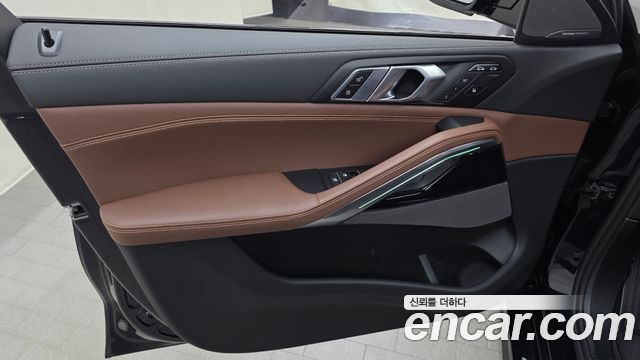 BMW X6 (G06) xDrive40i M Sport 2025 — фото 24