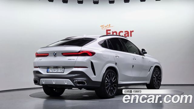 BMW X6 (G06) xDrive40i M Sport 2025 — фото 2