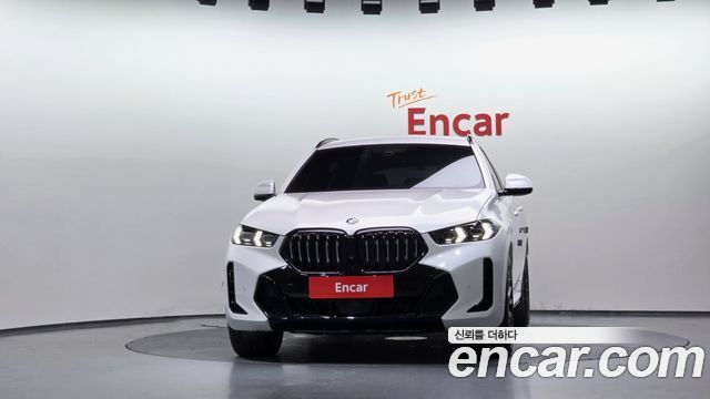 BMW X6 (G06) xDrive40i M Sport 2025 — фото 3