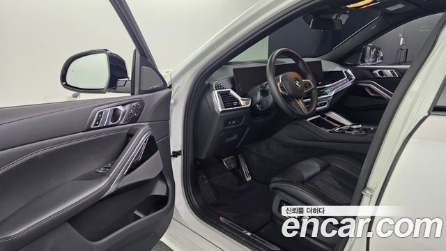 BMW X6 (G06) xDrive40i M Sport 2025 — фото 10