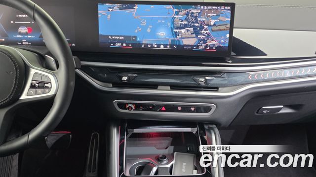 BMW X6 (G06) xDrive40i M Sport 2025 — фото 14