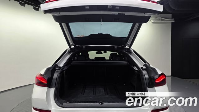 BMW X6 (G06) xDrive40i M Sport 2025 — фото 20