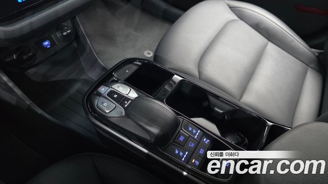 Hyundai Ioniq Electric Q 2020 — фото 9