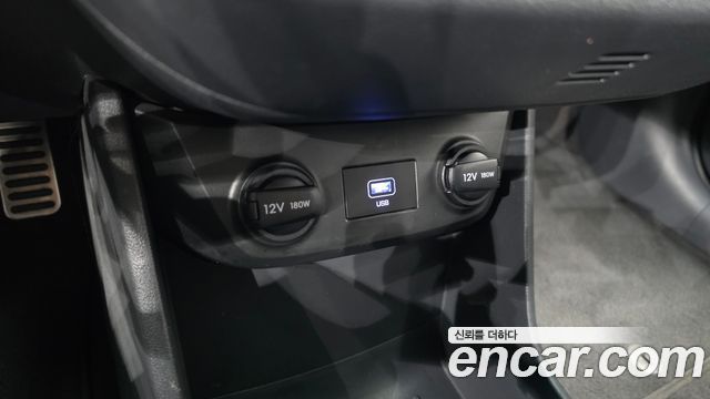 Hyundai Ioniq Electric Q 2020 — фото 17