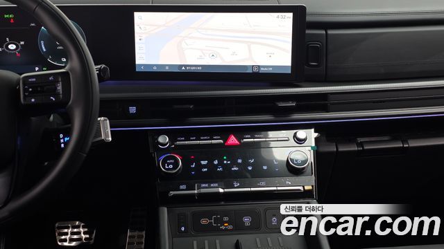 Hyundai Santa Fe (MX5) HEV 1.6 2WD Calligraphy 2024 — фото 13