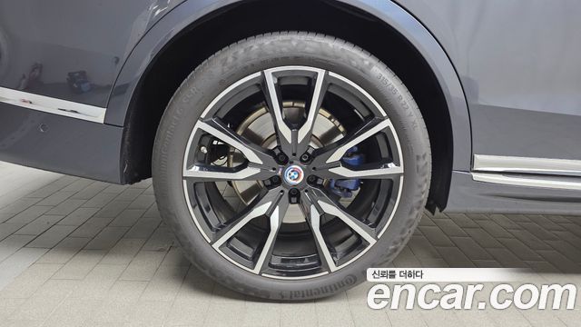 BMW X7 (G07) xDrive 40i M Sport 6STR 2022 — фото 5