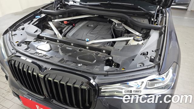 BMW X7 (G07) xDrive 40i M Sport 6STR 2022 — фото 6
