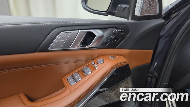 BMW X7 (G07) xDrive 40i M Sport 6STR 2022 — фото 30