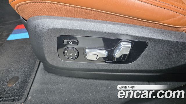 BMW X7 (G07) xDrive 40i M Sport 6STR 2022 — фото 31