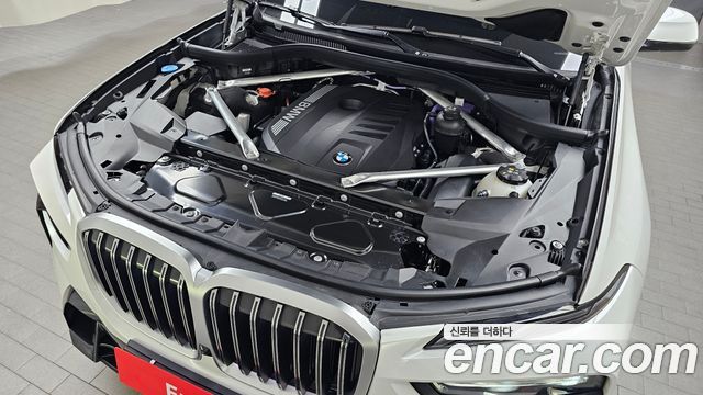 BMW X7 (G07) xDrive 40i M Sport 6STR 2025 — фото 6