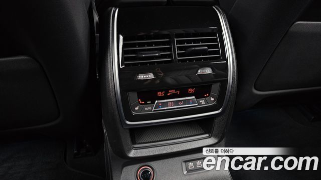 BMW X7 (G07) xDrive 40i M Sport 6STR 2025 — фото 18