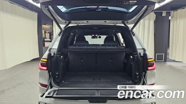 BMW X7 (G07) xDrive 40i M Sport 6STR 2025 — фото 20