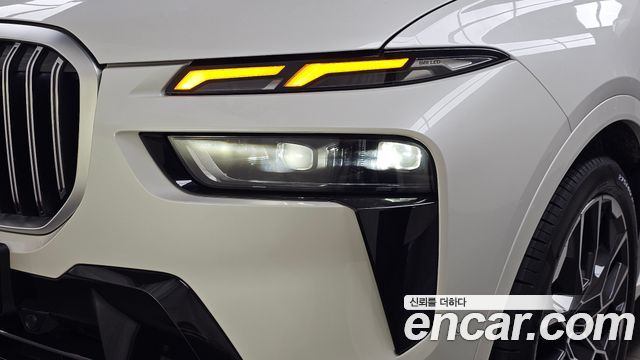 BMW X7 (G07) xDrive 40i M Sport 6STR 2025 — фото 22