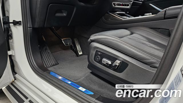 BMW X7 (G07) xDrive 40i M Sport 6STR 2025 — фото 31