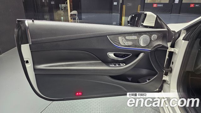 Mercedes-Benz E-Class (W213) E450 4MATIC Coupe 2021 — фото 24