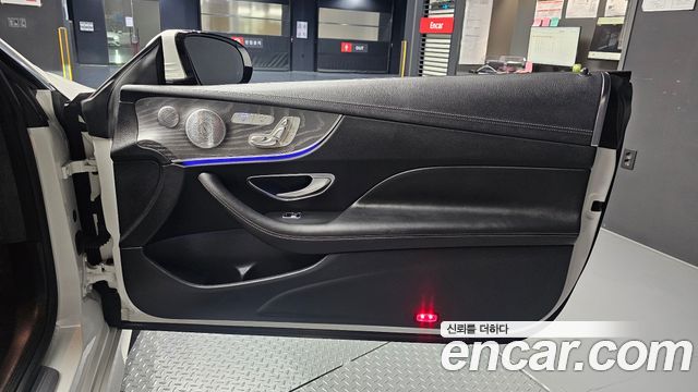 Mercedes-Benz E-Class (W213) E450 4MATIC Coupe 2021 — фото 25