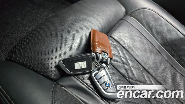 BMW 7 Series (G11) 740Li xDrive M Sport Package 2017 — фото 15