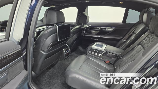 BMW 7 Series (G11) 740Li xDrive M Sport Package 2017 — фото 19