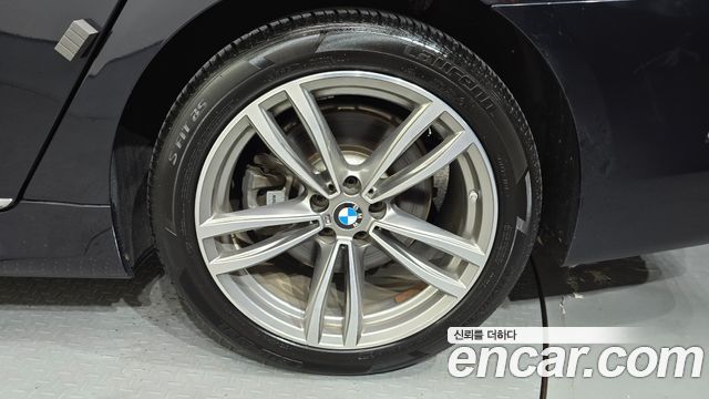 BMW 7 Series (G11) 740Li xDrive M Sport Package 2017 — фото 21