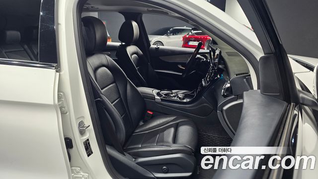 Mercedes-Benz GLC-Class (X253) GLC350e 4MATIC Premium 2019 — фото 10
