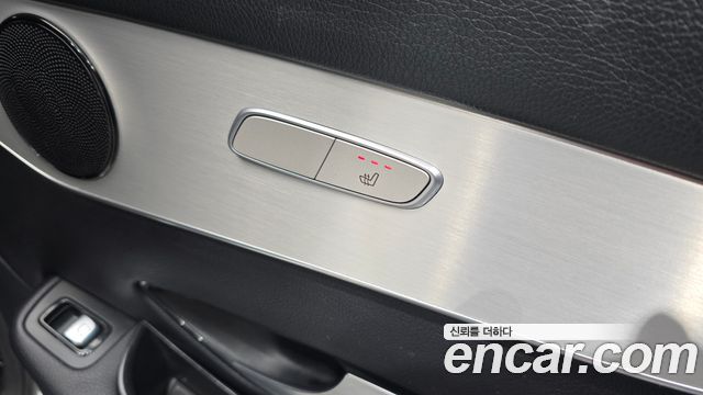 Mercedes-Benz GLC-Class (X253) GLC350e 4MATIC Premium 2019 — фото 28