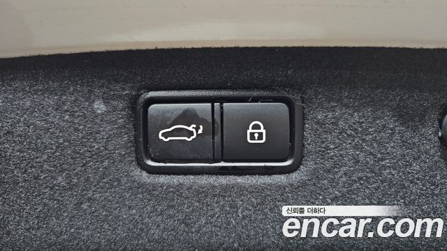 Genesis G70 2.0T AWD Elite 2019 — фото 17