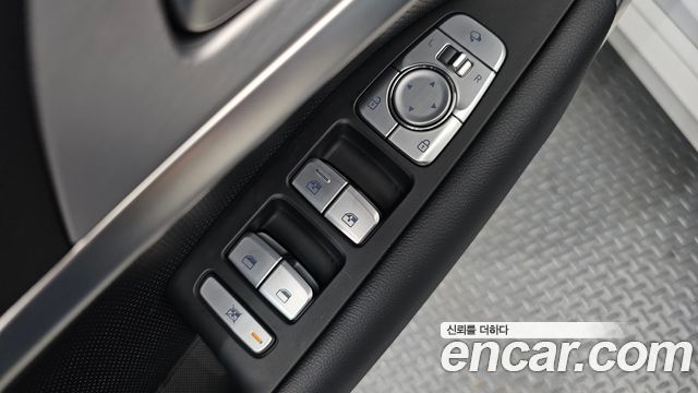 Genesis G70 2.0T AWD Elite 2019 — фото 29