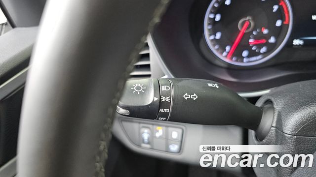 Genesis G70 2.0T AWD Elite 2019 — фото 30